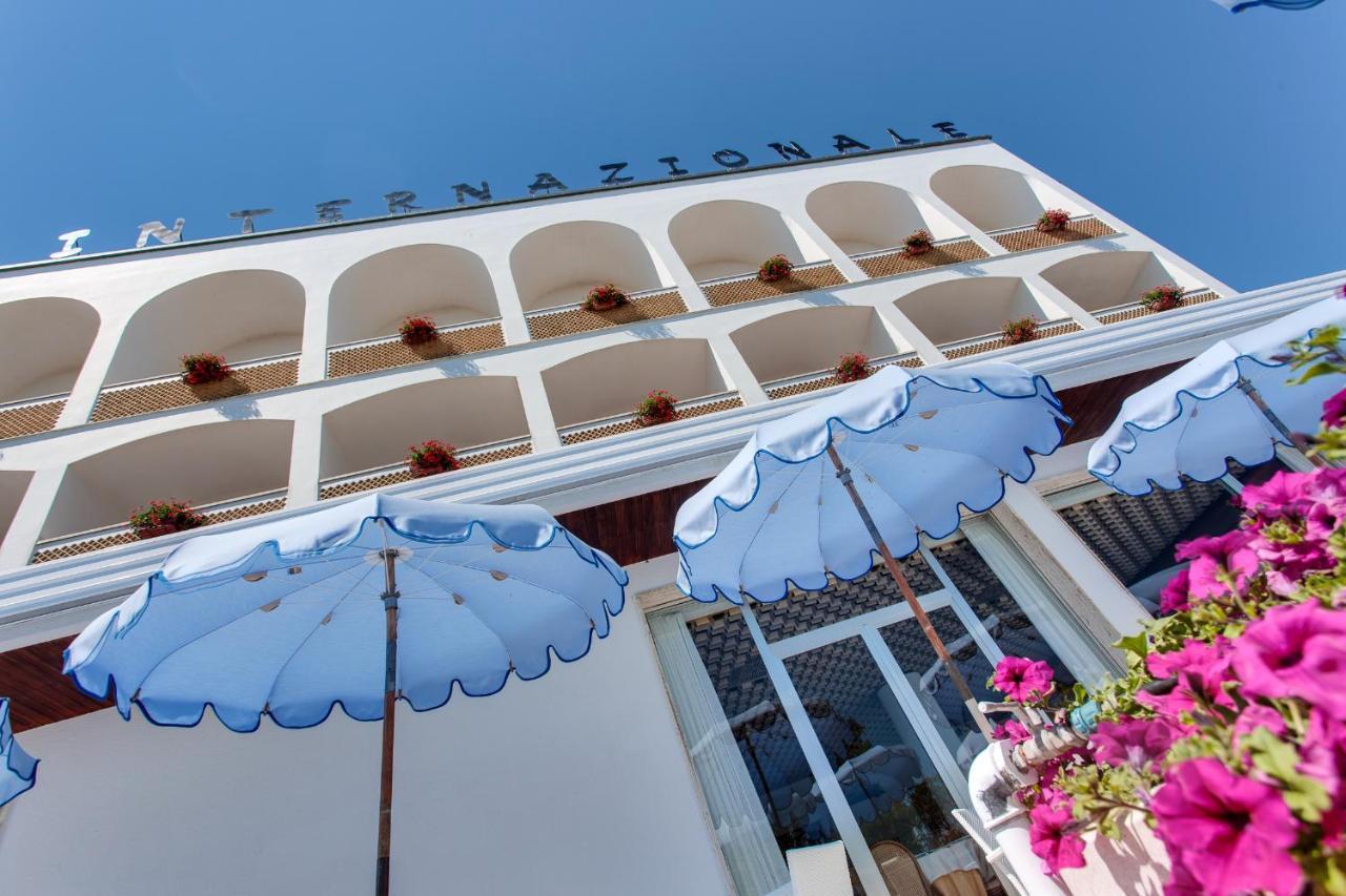 Hotel Internazionale Cesenatico Exterior foto